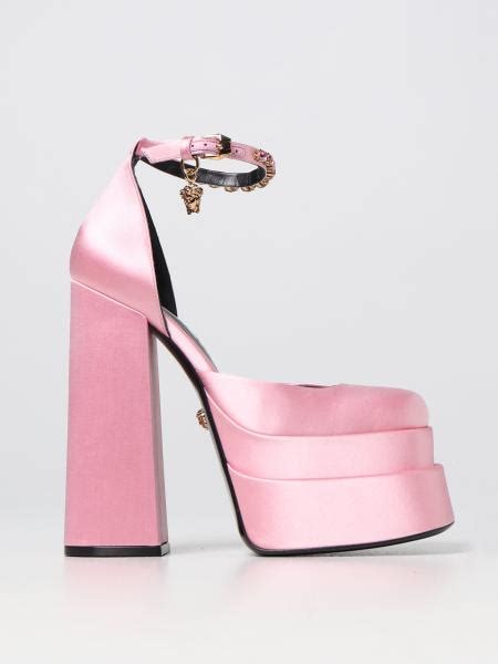 versace scarpe donna tacchi|Scarpe con tacco da donna Versace .